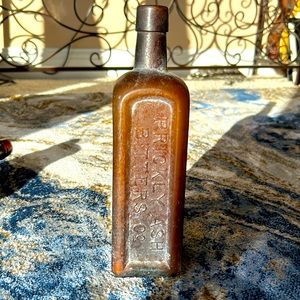 Antique Apothecary bottle Prickly Ash Bitters Co